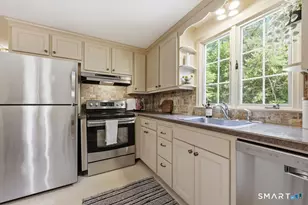 10 Shady Ln, Simsbury, CT 06092 - Photo 13