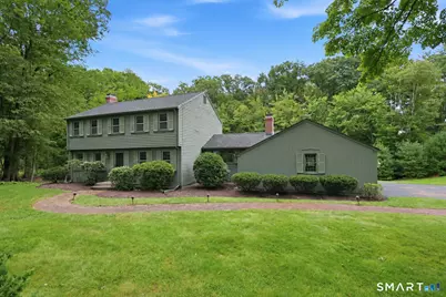 10 Shady Lane, Simsbury, CT 06092 - Photo 3