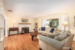 86 Crown St, Trumbull, CT 06611 - Photo 5
