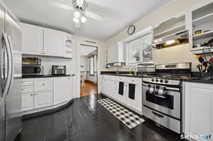 320 Swanson Ave, Stratford, CT 06615 - Photo 9