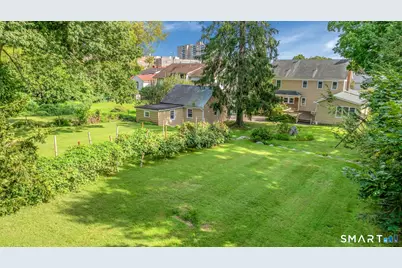 172 Fifth Street, Stamford, CT 06905 - Photo 3