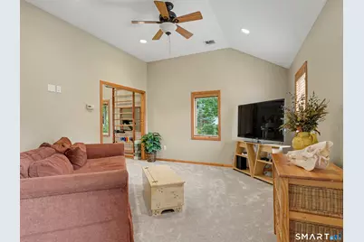 5 Thaddeus Avenue, Danbury, CT 06811 - Photo 21