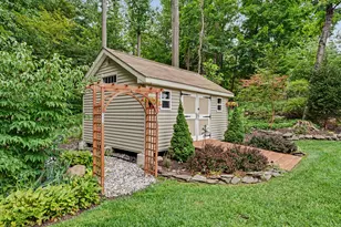 5 Thaddeus Ave, Danbury, CT 06811 - Photo 27