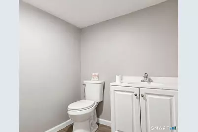 32 Neumann Street, Naugatuck, CT 06770 - Photo 5