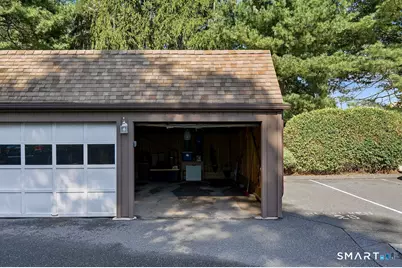 135 Knapps Highway #135, Fairfield, CT 06825 - Photo 27