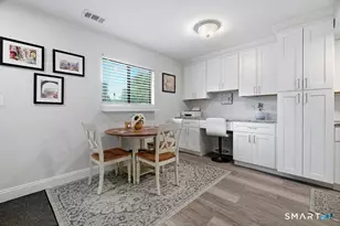 135 Knapps Hwy, Fairfield, CT 06825 - Photo 1