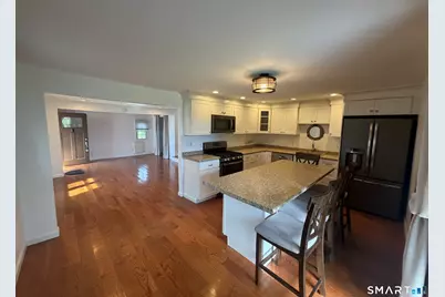 21 Stevens Street, East Haven, CT 06512 - Photo 7