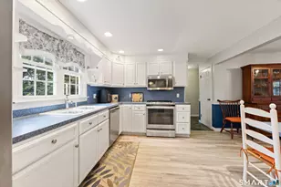 3 Robindale Dr, Prospect, CT 06712 - Photo 7