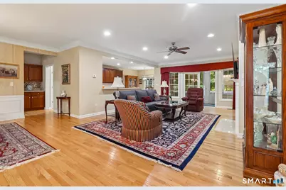 155 Country Club Drive #155, Oxford, CT 06478 - Photo 9