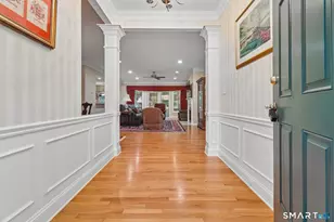 155 Country Club Dr, Oxford, CT 06478 - Photo 5