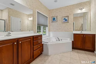 155 Country Club Drive #155, Oxford, CT 06478 - Photo 23