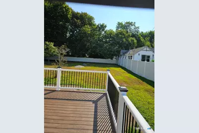 185 Shore Road, Waterford, CT 06385 - Photo 7