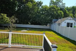 185 Shore Rd, Waterford, CT 06385 - Photo 7