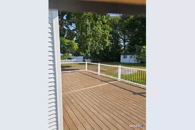 185 Shore Road, Waterford, CT 06385 - Photo 9