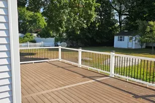 185 Shore Rd, Waterford, CT 06385 - Photo 9