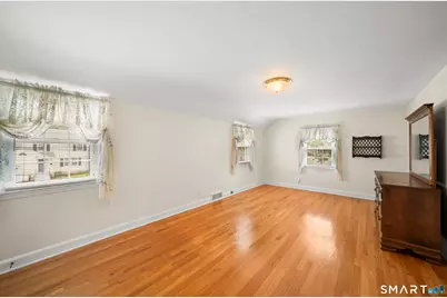 37 Sunflower Avenue, Stratford, CT 06614 - Photo 23