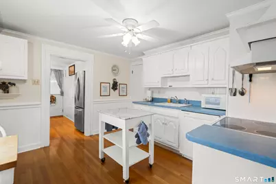 37 Sunflower Avenue, Stratford, CT 06614 - Photo 13