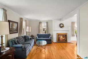 37 Sunflower Ave, Stratford, CT 06614 - Photo 9