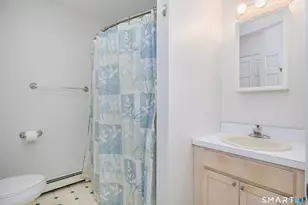 54 Farview Dr, Newtown, CT 06482 - Photo 15