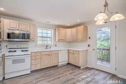 54 Farview Drive, Newtown, CT 06482 - Photo 9
