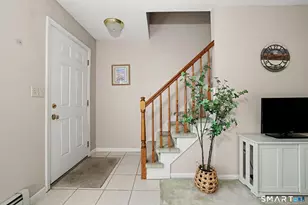 210 Brentwood Dr, Wallingford, CT 06492 - Photo 15