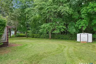 27 Norman Dr, East Hartford, CT 06108 - Photo 25