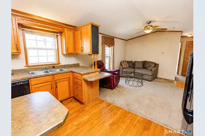 56 Sweetbriar Street, Norwich, CT 06360 - Photo 7