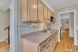 4 Riverview Dr, East Windsor, CT 06088 - Photo 9
