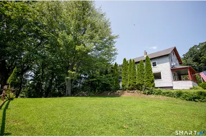30 Platt Avenue, Norwich, CT 06360 - Photo 17