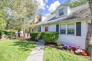 113 Pilgrim Dr, Greenwich, CT 06831 - Photo 3