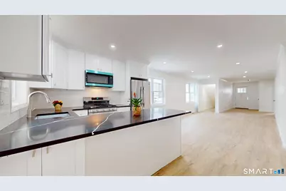 186 Jackson Avenue, Bridgeport, CT 06606 - Photo 5