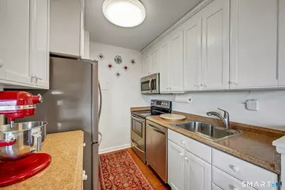 44 Strawberry Hill Avenue #9A, Stamford, CT 06902 - Photo 11