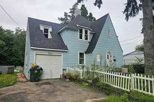 377 Jefferson Ave, New London, CT 06320 - Photo 1