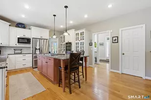 10 Overlook Pass, Ellington, CT 06029 - Photo 5