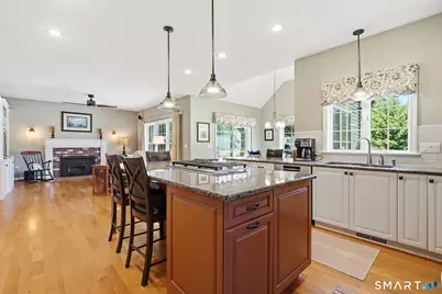 10 Overlook Pass, Ellington, CT 06029 - Photo 7
