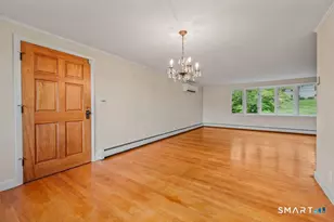 34 Hoskins Rd, Bloomfield, CT 06002 - Photo 11