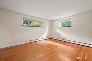 34 Hoskins Rd, Bloomfield, CT 06002 - Photo 17