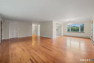 34 Hoskins Rd, Bloomfield, CT 06002 - Photo 7