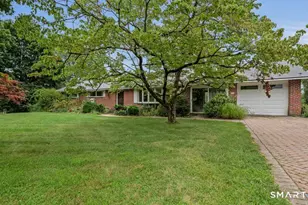 34 Hoskins Rd, Bloomfield, CT 06002 - Photo 1