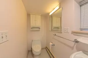 36 Derby Pl, Stratford, CT 06614 - Photo 5