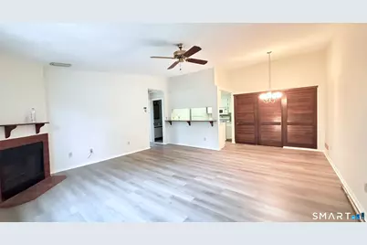 7 Little Oak Lane #7, Rocky Hill, CT 06067 - Photo 3