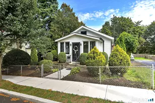 31 Boylston St, West Haven, CT 06516 - Photo 1