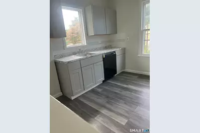 28 Third Street, Bristol, CT 06010 - Photo 5
