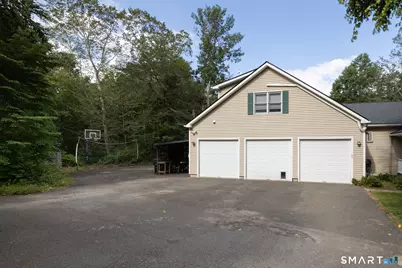 41 Wilson Drive, Oxford, CT 06478 - Photo 3