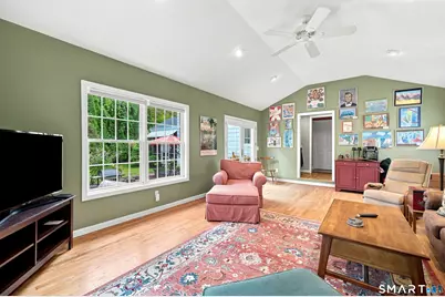 21 Cherryfield Drive, West Hartford, CT 06107 - Photo 15