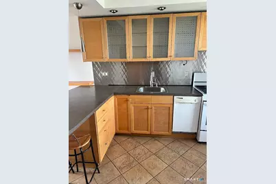 91 Strawberry Hill Avenue #1125, Stamford, CT 06902 - Photo 11