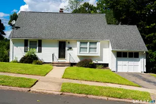 21 Westerfield Rd, Hamden, CT 06514 - Photo 1