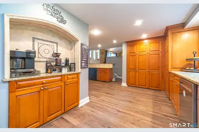 3 Linda Court, North Branford, CT 06472 - Photo 7