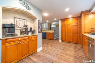 3 Linda Ct, North Branford, CT 06472 - Photo 7