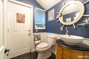 3 Linda Ct, North Branford, CT 06472 - Photo 15